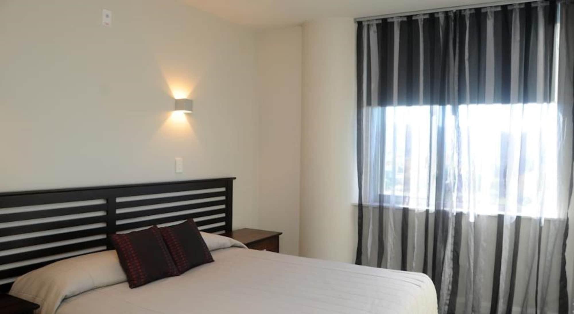 Emerald Hotel Gisborne Bagian luar foto