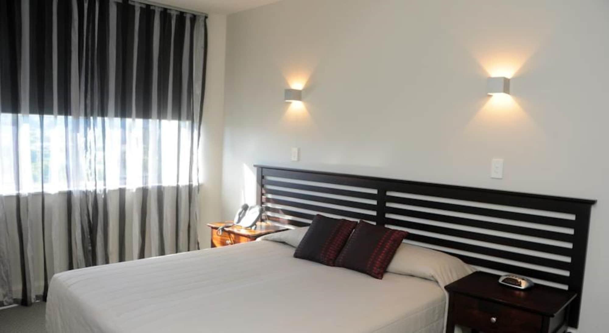 Emerald Hotel Gisborne Bagian luar foto