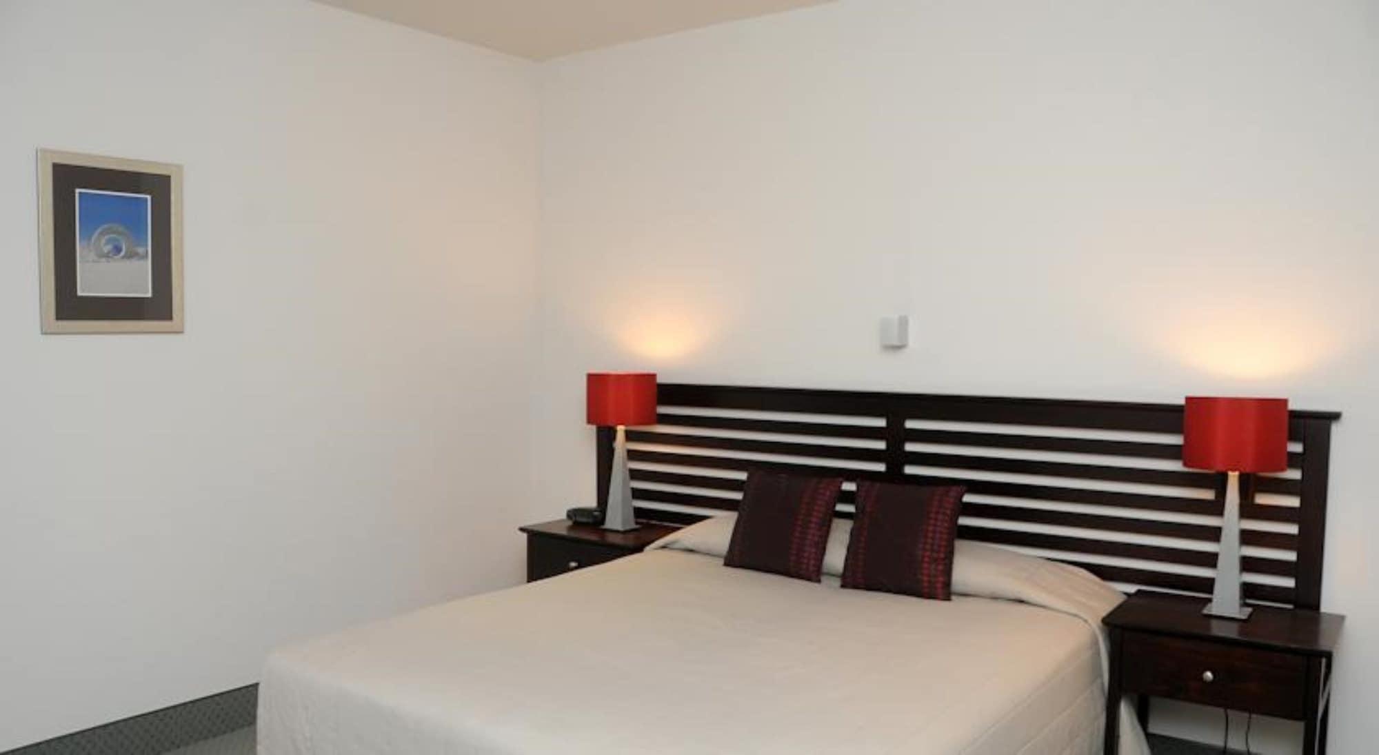 Emerald Hotel Gisborne Bagian luar foto