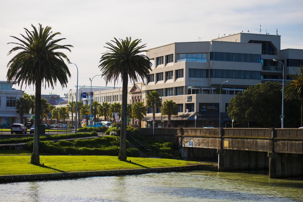 Emerald Hotel Gisborne Bagian luar foto
