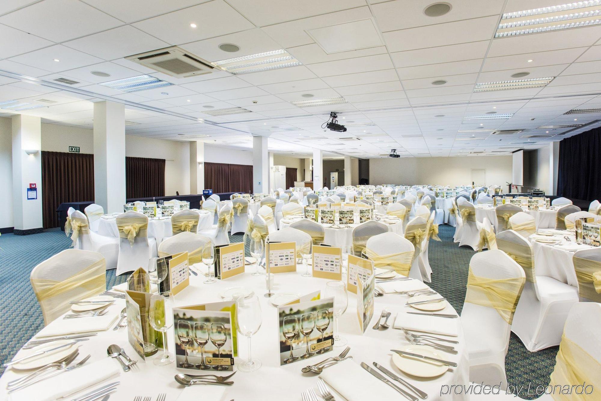 Emerald Hotel Gisborne Bagian luar foto