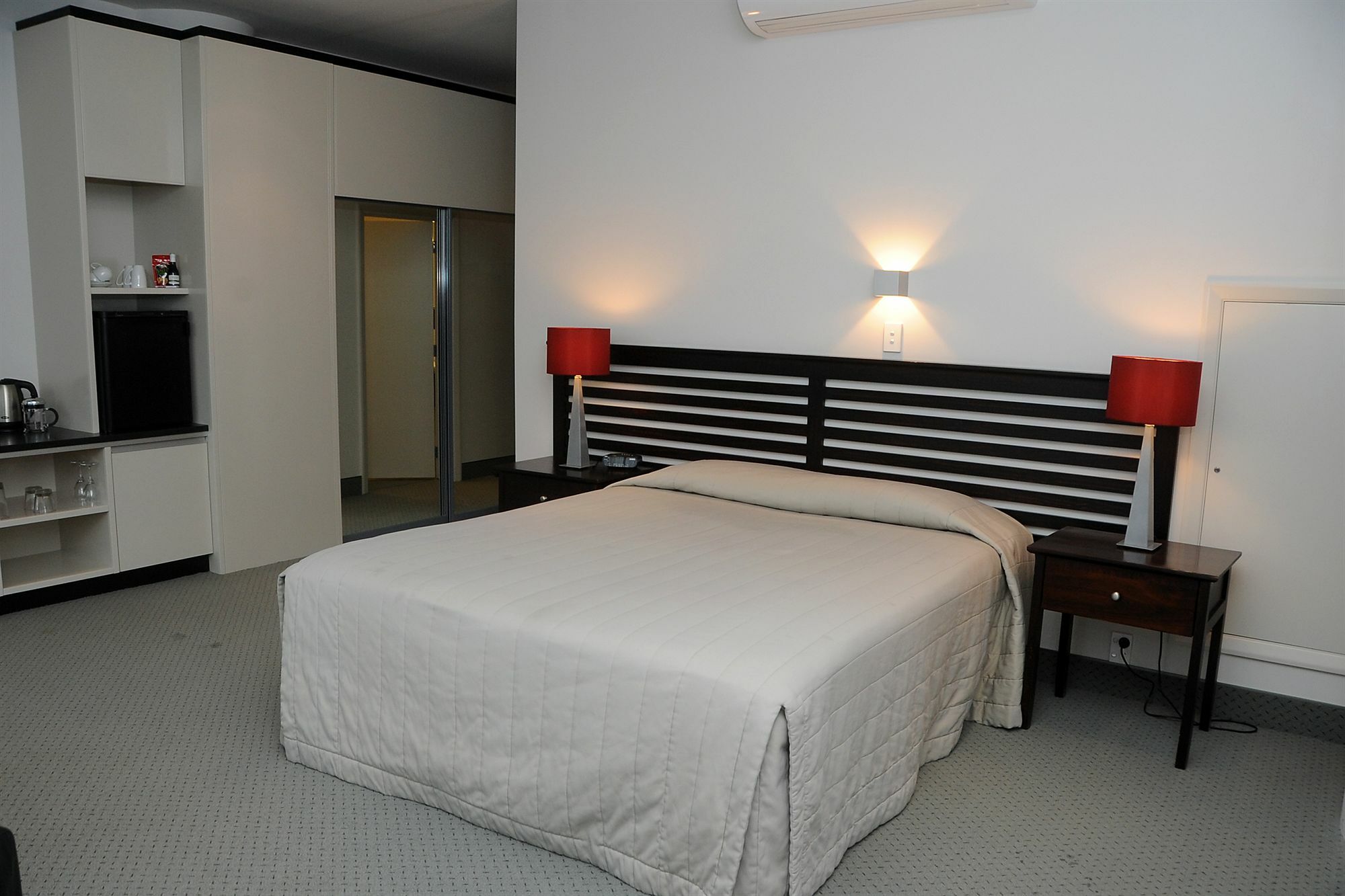 Emerald Hotel Gisborne Bagian luar foto